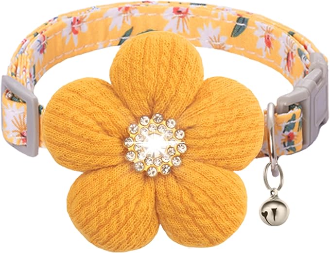 Medium Dog Collar with Flower, Dog Collars for Medium Dogs Collar for Girl Cute Dog Collar with Bell, Adjustable Length
