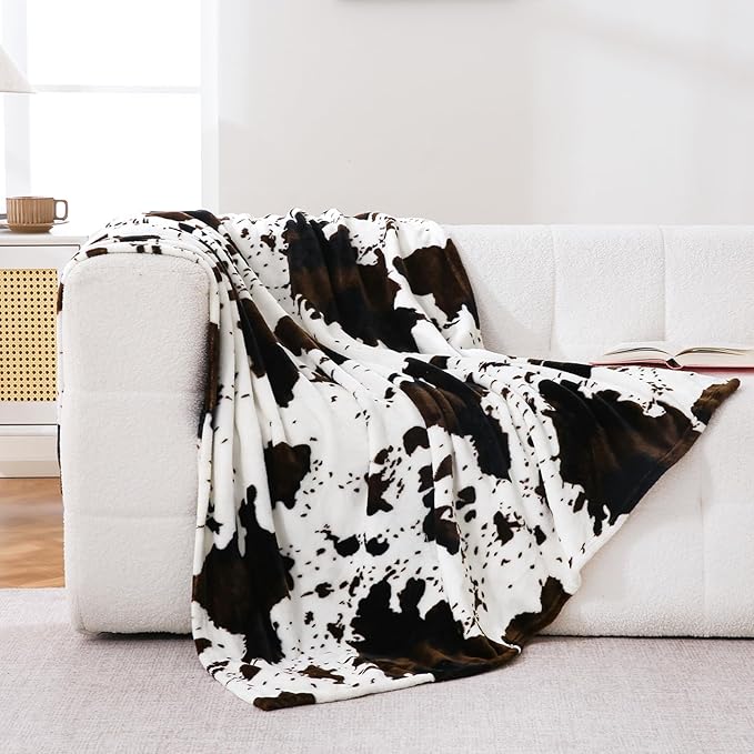 Bnuitland Cute Cow Printed Fleece Flannel Throw Blanket, Super Soft 300 GSM Double Sided Lightweight for Bed Sofa Couch Travel, Fluffy Fuzzy Animal Blanket for Kids/Baby/Pets, 50×40 inch