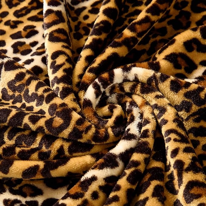 Bnuitland Leopard Print Fleece Flannel Throw Blanket with Storage Pouch for Bed Sofa Travel, 300 GSM Double Sided Super Soft Fuzzy Fluffy Cheetah Print Blanket for Adults and Kids, 50x70 inch
