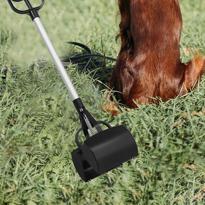 Kisangel Long Handle Pet Waste Scooper Black Dog Waste Picker Outdoor Poop Scoop Tool for Convenient Dog Walking Cleanup Random Color