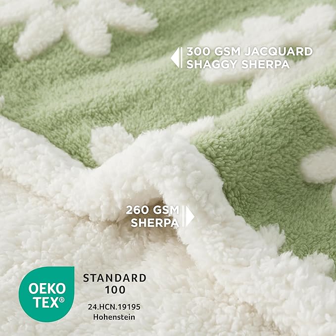 LE SURE Waterproof Dog Blanket for Large Dogs - Washable Double Sided Dog Blankets with Warm Jacquard Shag and Soft Sherpa Fleece, Pet Cat Blanket for Bed Couch Protection, 3D Textured Cloud, Green