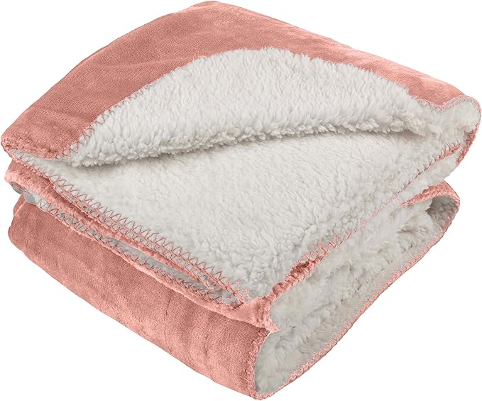PETMAKER Dog Blanket - 60x70in Reversible Sherpa Blanket - Throw Blankets for Bed, Couch, Crate, or Car - Machine Washable Puppy Essentials (Pink)