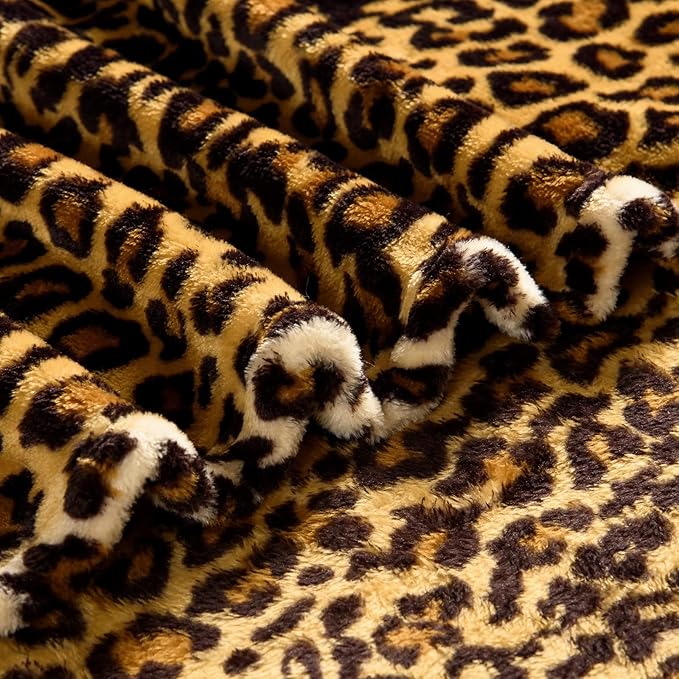 Bnuitland Leopard Print Flannel Blanket, Large Size 108x90 Inches with Storage Pouch for Bed Couch Travel, 300 GSM Double Sided Cheetah Print Super Soft Fuzzy Fluffy Fleece Blanket for Adults