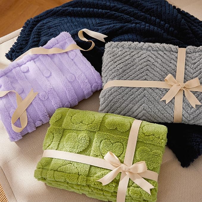 Bedsure Dog Blanket for Small Dogs Washable - Fluffy Fuzzy Puppy Cat Blanket with Premium 300GSM Coral Fleece Soft for Pet Kitten Doggy, Green, 25x35IN