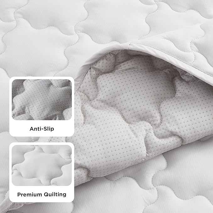 Bedsure Cooling Mat for Large Dogs – 48x30 Thin Washable Cooling Pet Pad for Puppy, QMAX>0.5, XXL Portable Kennel Puppy Bed for Summer, Non-Slip Summer Crate Pad for Big Dog Up to 100 lbs